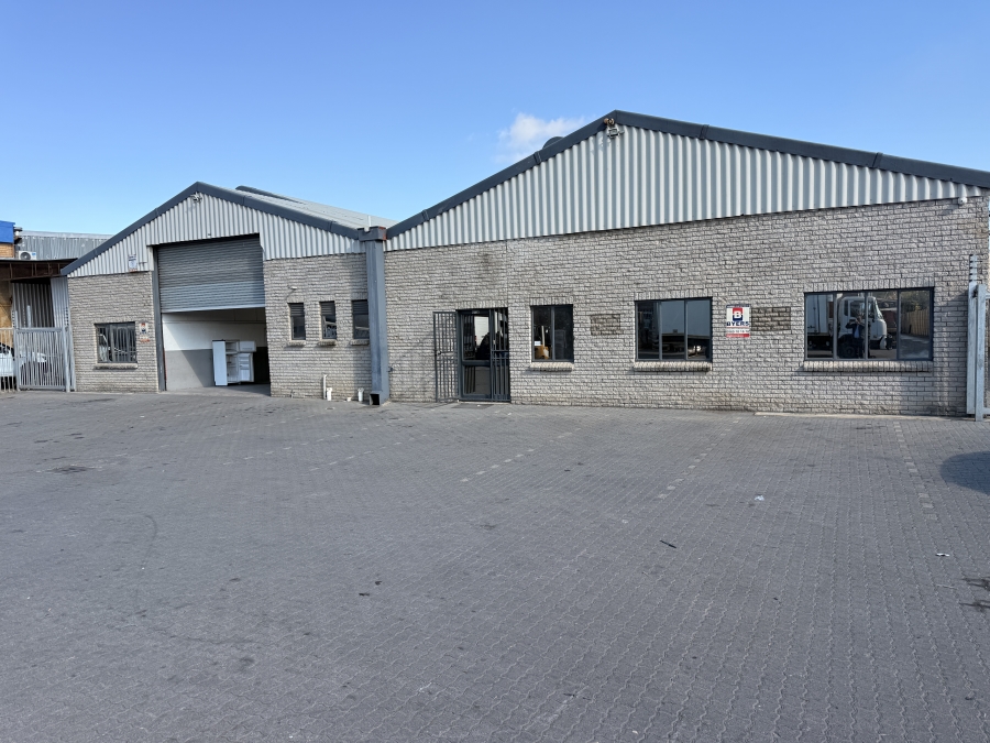 To Let Commercial Property for Rent in Beaconvale Western Cape